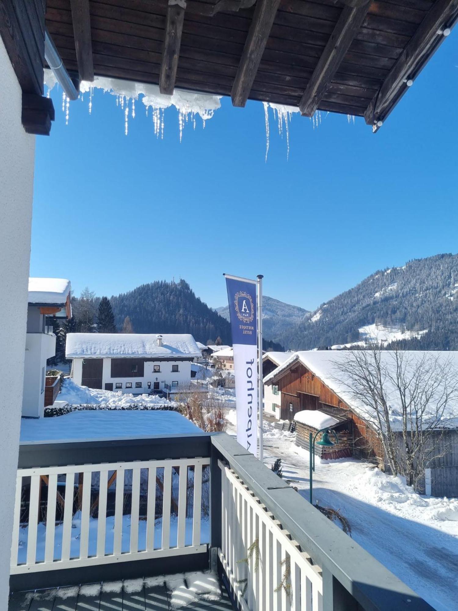 Boutique Hotel Alpenhof Sankt Martin am Tennengebirge Bagian luar foto